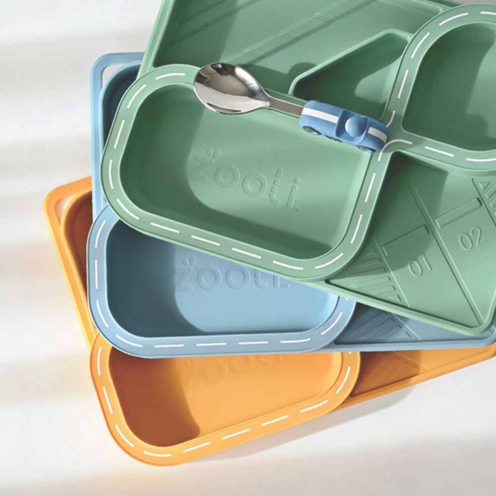 Racetrack Dinnerware Set 