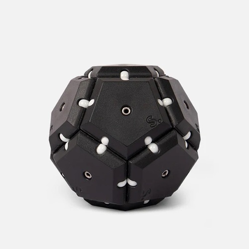 Geode Magnetic Fidget Sphere - Snake Eyes